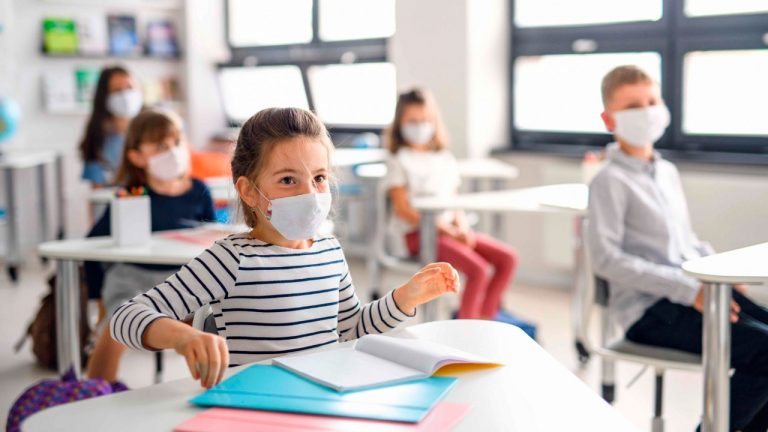 EDUCACIÓN