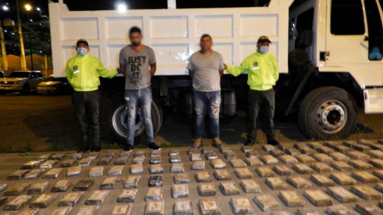 Incautan volqueta con cocaína en Villa del Rosario