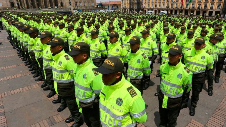 POLICIA
