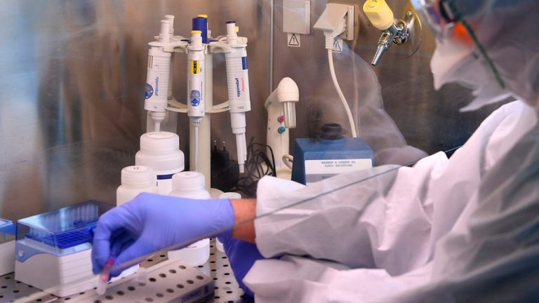 Febrero, la tasa más baja de contagios desde mayo 2020